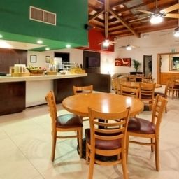 Restaurant Holiday Inn Hotel & Suites CHIHUAHUA