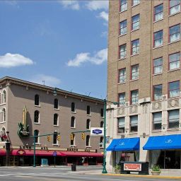 Hampton Inn Indianapolis Dwtn Across from Circle Centre Indianapolis