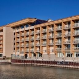 Exterior view Holiday Inn KINGSTON-WATERFRONT