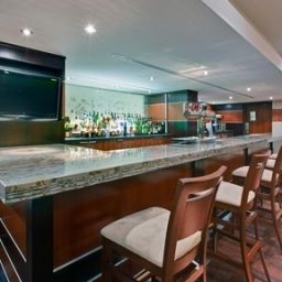 Bar Holiday Inn KINGSTON-WATERFRONT