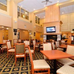 Ristorante Hampton Inn & Suites® Langley-Surrey