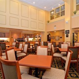 Ristorante Hampton Inn & Suites® Langley-Surrey