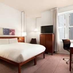 Room The Trafalgar London