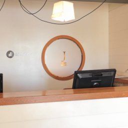 Reception Hotel J