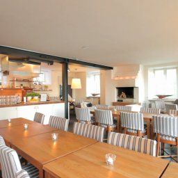 Breakfast room Hotel J