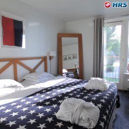 Room Hotel J