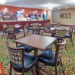 Restaurant Holiday Inn Express HARRISBURG EAST
