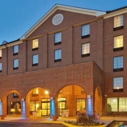 Außenansicht Holiday Inn Express HARRISBURG EAST