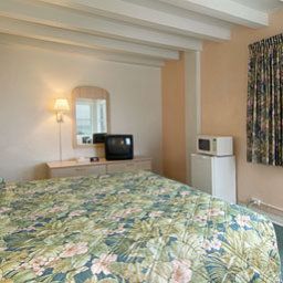 Camera Days Inn and Suites Miami/North Beach Oceanfront