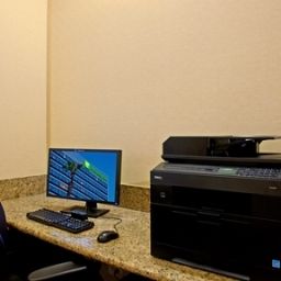  Holiday Inn TORRANCE