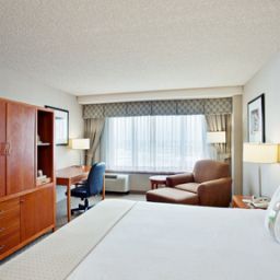 Zimmer Holiday Inn TORRANCE