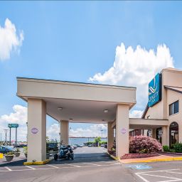 Quality Inn near Potomac Mills Woodbridge                                    