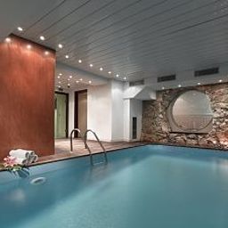 Basen Acta Atrium Palace