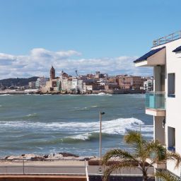 Widok z hotelu Port Sitges Resort