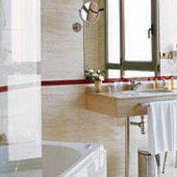 Camera da bagno Hesperia Ferrol