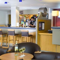 Bar Holiday Inn Express BATH
