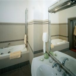Salle de bains Iron Gate
