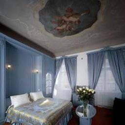Suite Junior Iron Gate