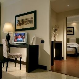 Suite junior Domus Mariae Palazzo Carpegna