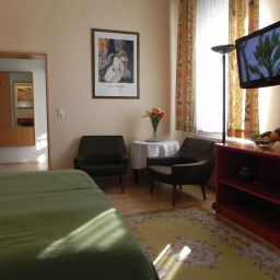  Bahnhof-Hotel