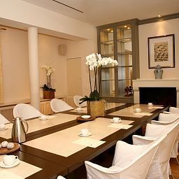 Sala congressi my home partners ehem. Schaper Apartment