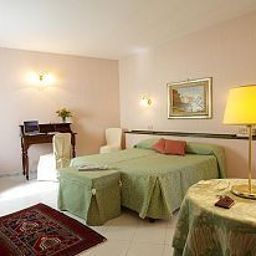 Room Al Madarig