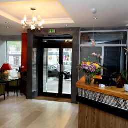 Reception Alane