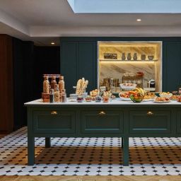Mercure Versailles Chateau Версаль