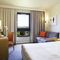 Room Novotel Amboise