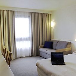 Room Novotel Amboise