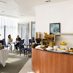 Frühstücksraum im Restaurant Novotel La Rochelle Centre