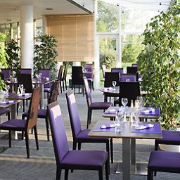 Зал для завтрака Novotel Senart Golf de Greenparc