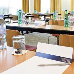 Конференц-зал Novotel Senart Golf de Greenparc