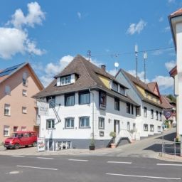  Bodenseehotel Dreikönig