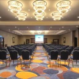 Банкетный зал Crowne Plaza LONDON - GATWICK AIRPORT