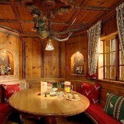 Bar Schloss Hotel Holzrichter