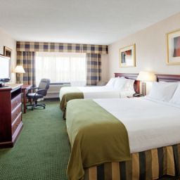 Zimmer Holiday Inn Express Hotel & Suites TORONTO-MISSISSAUGA