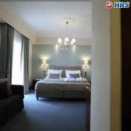  Ava Hotel App. & Suites