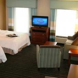 Suite Hampton Inn  Suites by Hilton Toronto Airport