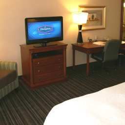 Suite Hampton Inn  Suites by Hilton Toronto Airport