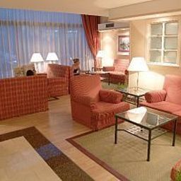 Hall Sunotel Aston