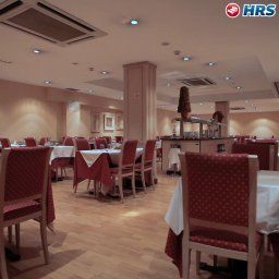 Salle du petit-déjeuner située dans le restaurant Sunotel Aston
