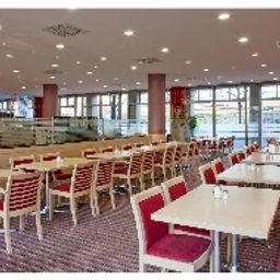 Salle du petit-déjeuner Holiday Inn Express BERLIN CITY CENTRE