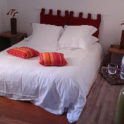 Chambre La Bastie d'Urfé