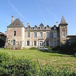 Hostellerie du Chateau de Roques Logis Puisseguin 