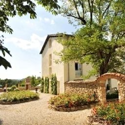 Фасад Hôtel La Métairie