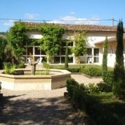 Сад Hôtel La Métairie