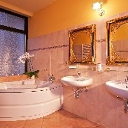 Ванная Riverside City Hotel & Spa