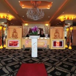  Riverside City Hotel & Spa