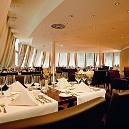 Sala colazione nel ristorante Four Points by Sheraton